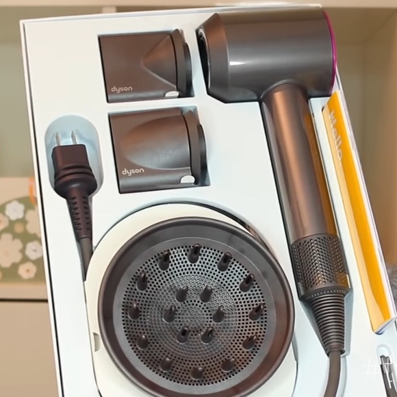 Dyson Other - DYSON SUPERSONIC HAIR DRYER ✨